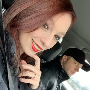 Meet your Posher, Raygan